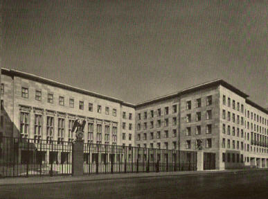 Luftfahrtsministerium 2.jpg