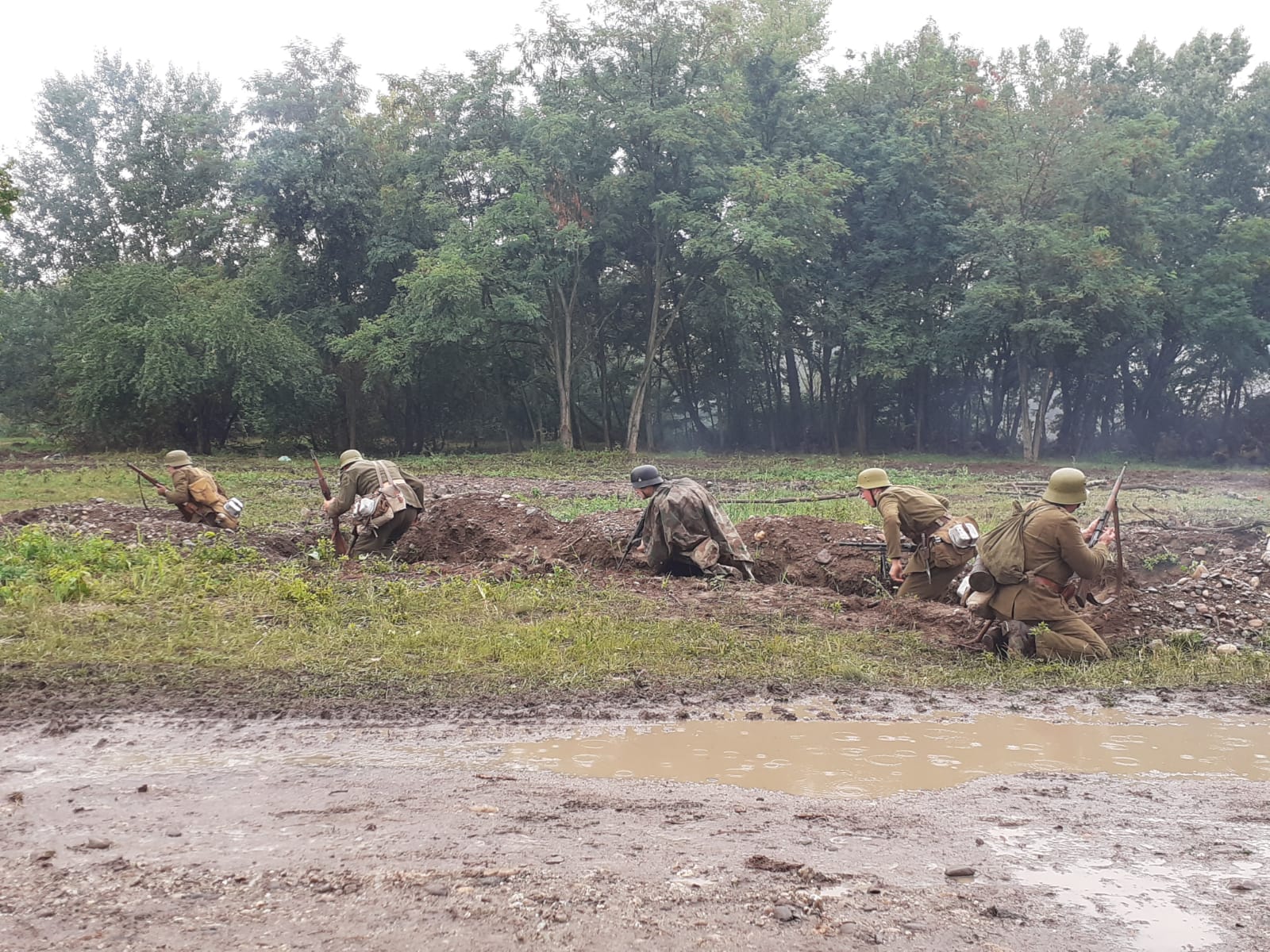 Veľké Kozmálovce 08
