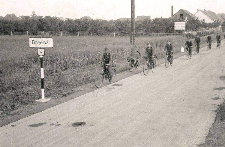 Nové Zámky smer Komoča 1945